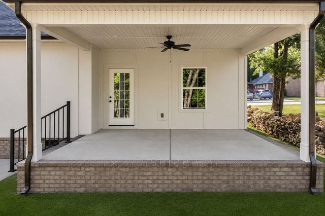 103 Stonebrook Drive, Shelbyville, TN 37160