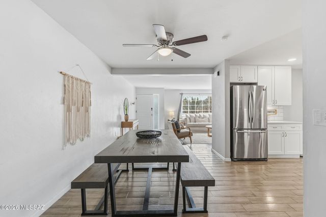 2733 E Manchester Street, Tucson, AZ 85716