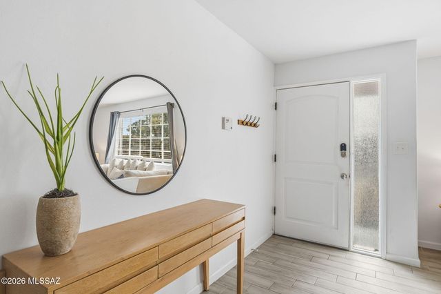 2733 E Manchester Street, Tucson, AZ 85716