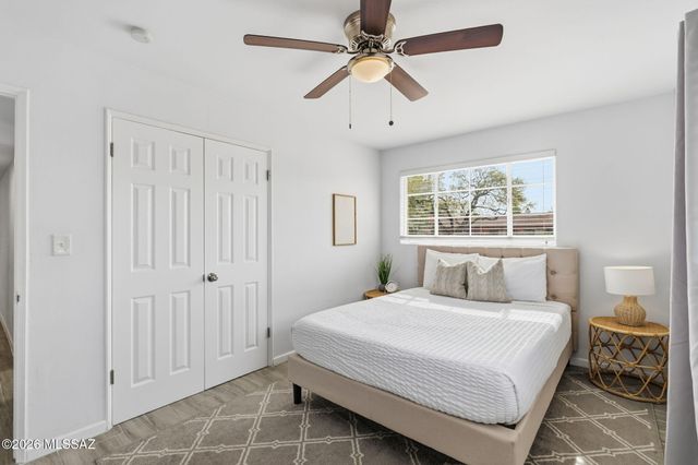 2733 E Manchester Street, Tucson, AZ 85716