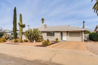 2733 E Manchester Street, Tucson, AZ 85716