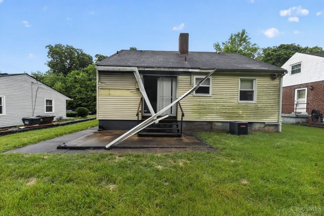 218 Ridgeway Road, Cincinnati, OH 45216