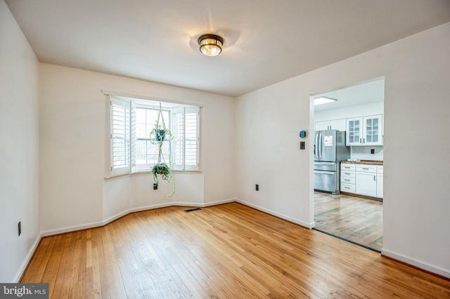 8580 CRAIN HWY, La Plata, MD 20646