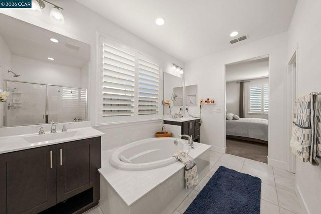 9078 Tradewinds Cir, Discovery Bay, CA 94505