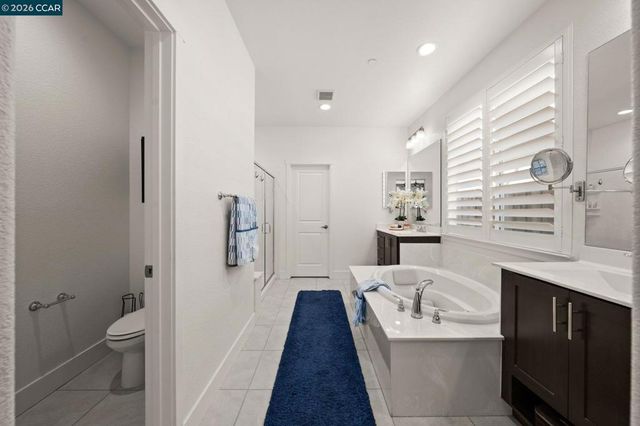 9078 Tradewinds Cir, Discovery Bay, CA 94505