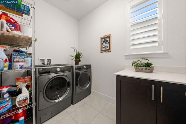 9078 Tradewinds Cir, Discovery Bay, CA 94505