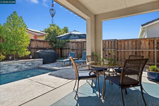 9078 Tradewinds Cir, Discovery Bay, CA 94505