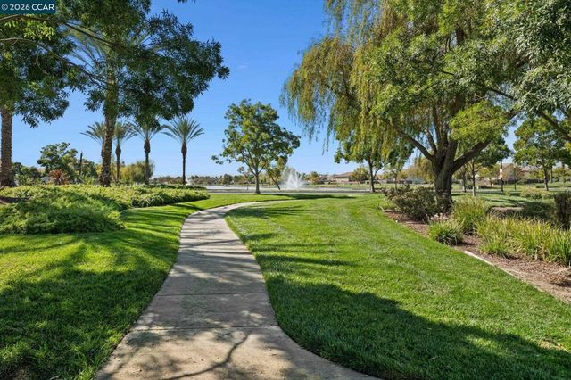 9078 Tradewinds Cir, Discovery Bay, CA 94505