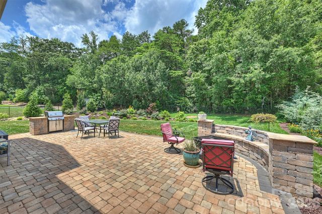 13012 Brooklyn Skylar Way, Huntersville, NC 28078