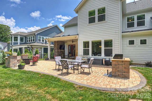 13012 Brooklyn Skylar Way, Huntersville, NC 28078