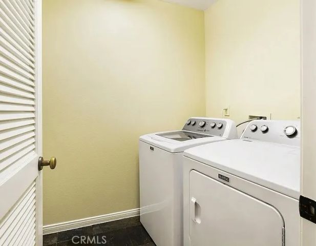 948 Ellesmere Way, Oak Park, CA 91377