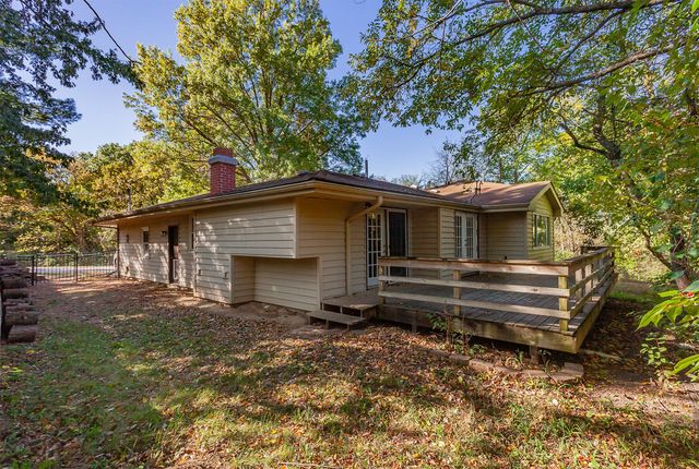 33551 335th Street, Waukee, IA 50263