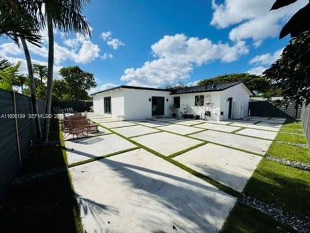 7755 SW 127th Ct, Miami, FL 33183