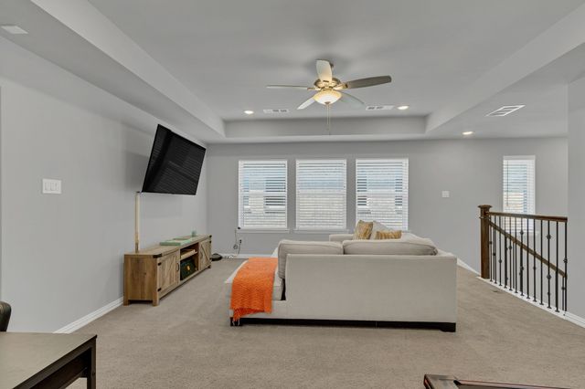 3908 Lucan Lane, Lewisville, TX 75056