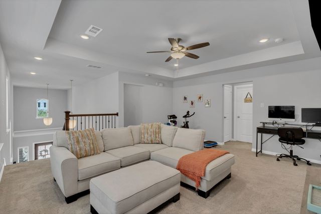 3908 Lucan Lane, Lewisville, TX 75056