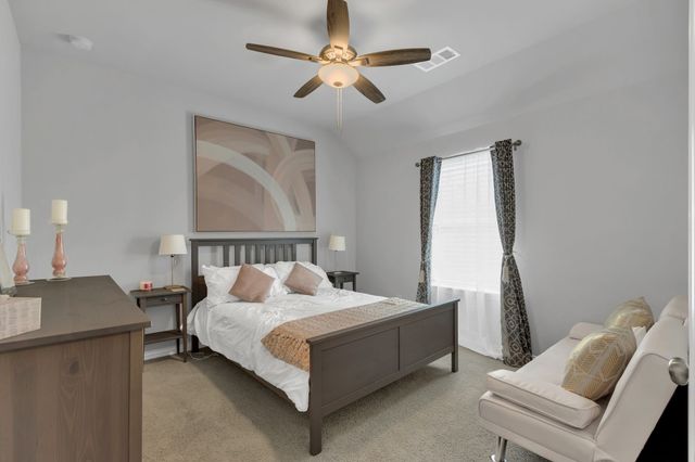 3908 Lucan Lane, Lewisville, TX 75056