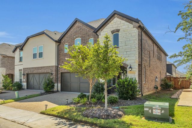 3908 Lucan Lane, Lewisville, TX 75056