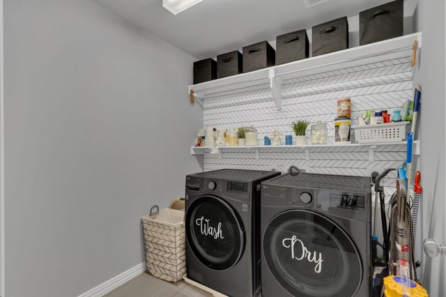 3908 Lucan Lane, Lewisville, TX 75056