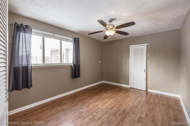 2340 Rollins Street, Grand Blanc, MI 48439