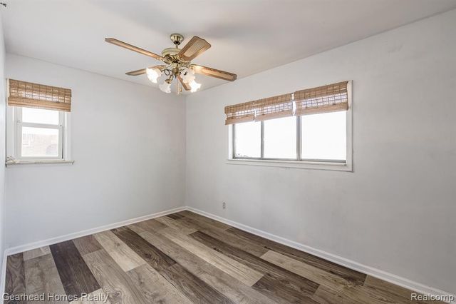 2340 Rollins Street, Grand Blanc, MI 48439