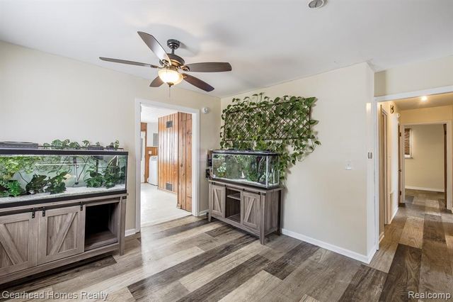 2340 Rollins Street, Grand Blanc, MI 48439