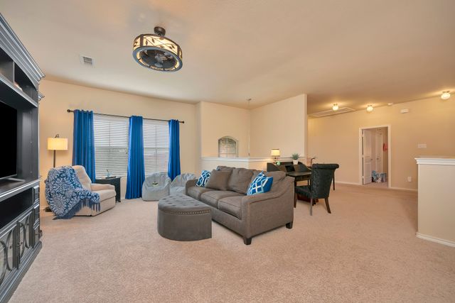 1608 Placitas Trail, Fort Worth, TX 76131