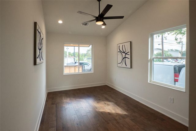 2515 Gonzales ST, Austin, TX 78702