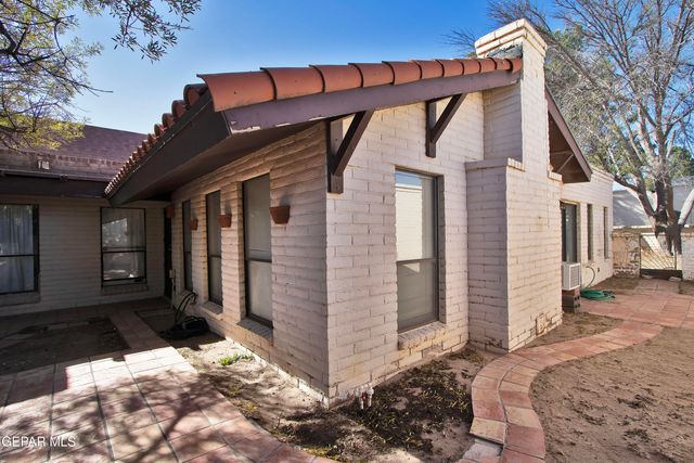 156 N Trevino Road, Santa Teresa, NM 88008