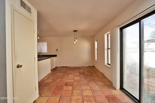 156 N Trevino Road, Santa Teresa, NM 88008