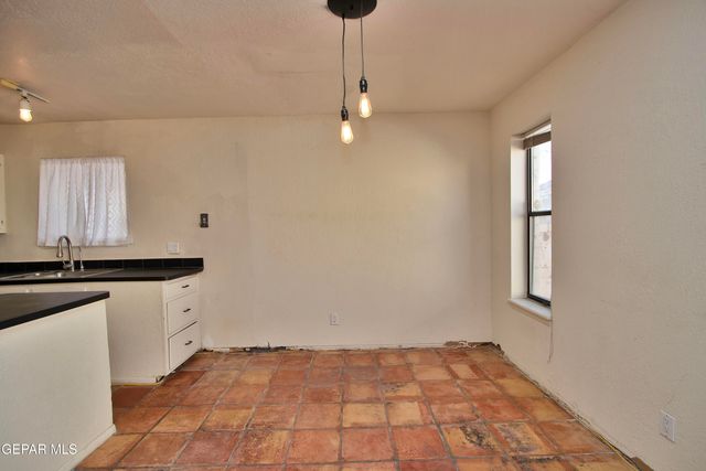 156 N Trevino Road, Santa Teresa, NM 88008