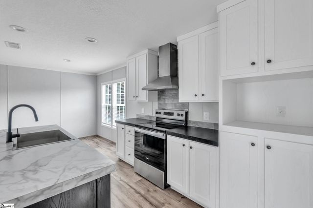 4631 Moorefield Memorial Highway, Pickens, SC 29671