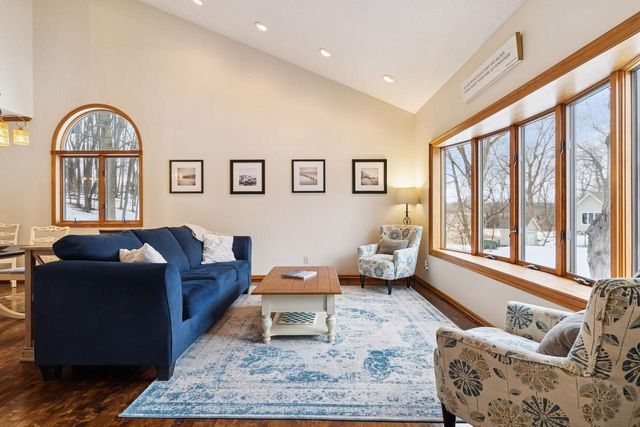 26435 Noble Road, Excelsior, MN 55331