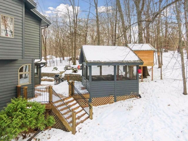 26435 Noble Road, Excelsior, MN 55331