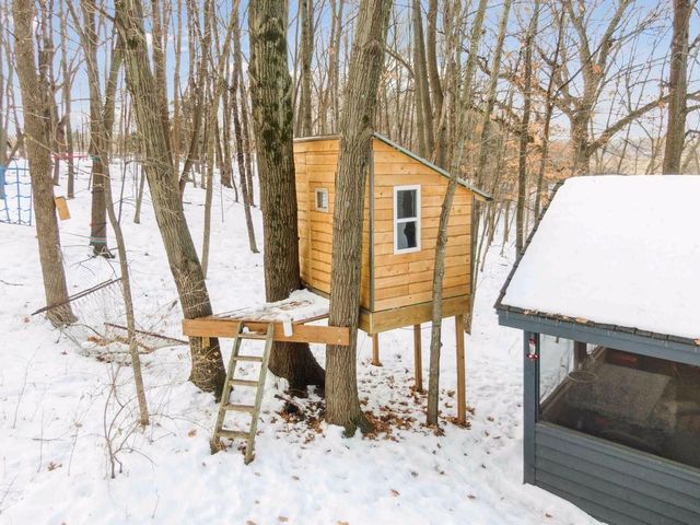 26435 Noble Road, Excelsior, MN 55331