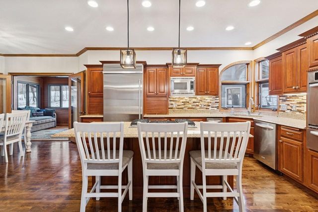 26435 Noble Road, Excelsior, MN 55331