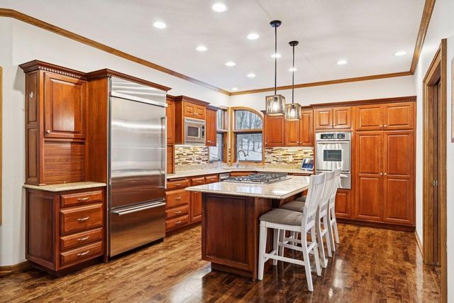 26435 Noble Road, Excelsior, MN 55331