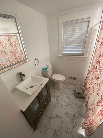 24 Warren Ave, Stoughton, MA 02072