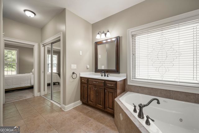 613 O'Brians Path, Mcdonough, GA 30253