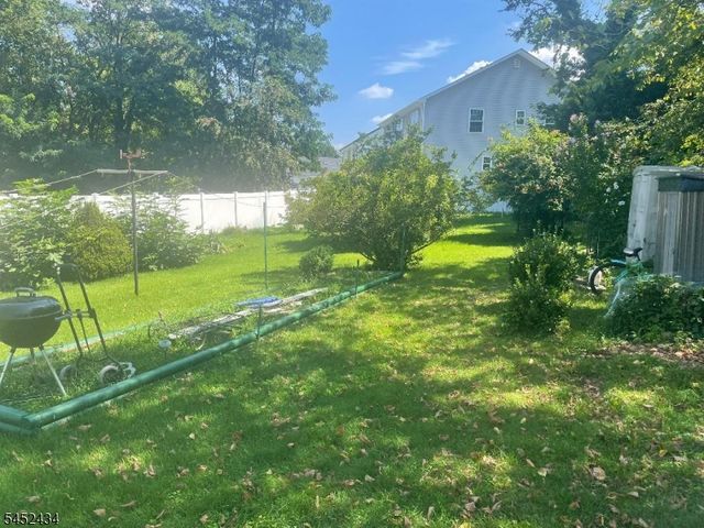 209 Linden Ave, Rahway City, NJ 07065