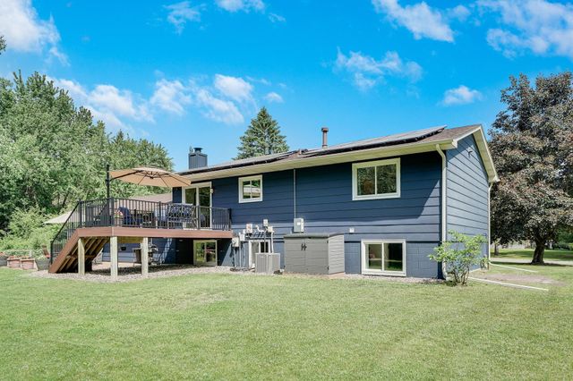 900 James Street, Lino Lakes, MN 55014
