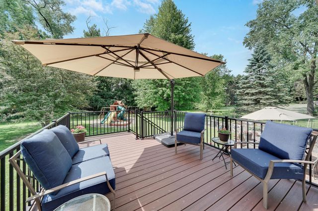 900 James Street, Lino Lakes, MN 55014