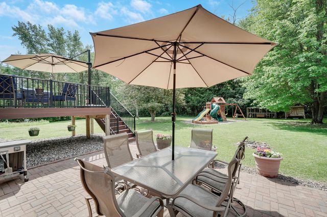 900 James Street, Lino Lakes, MN 55014