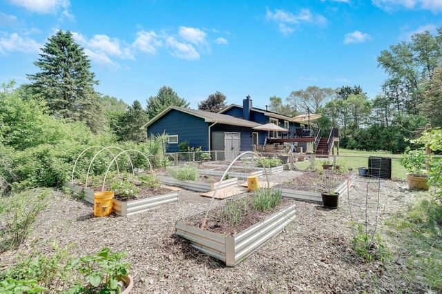 900 James Street, Lino Lakes, MN 55014