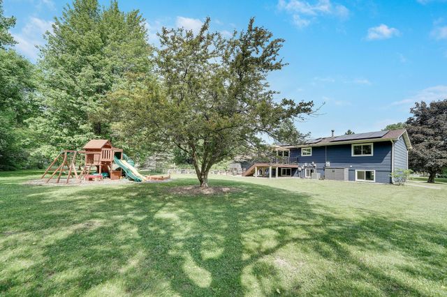 900 James Street, Lino Lakes, MN 55014
