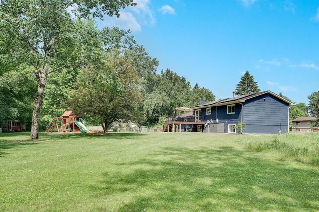 900 James Street, Lino Lakes, MN 55014