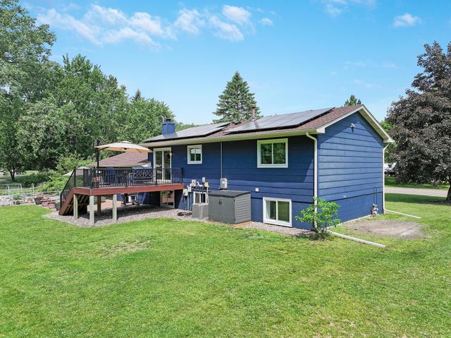900 James Street, Lino Lakes, MN 55014