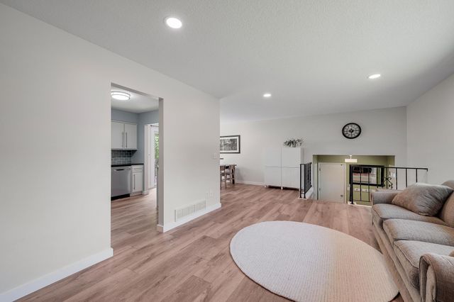 900 James Street, Lino Lakes, MN 55014