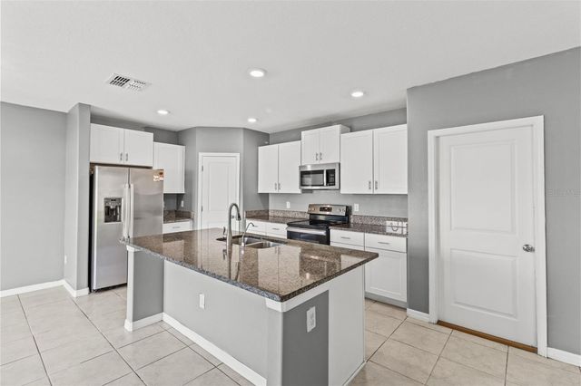 16671 KINGMAN REEF STREET, Wimauma, FL 33598