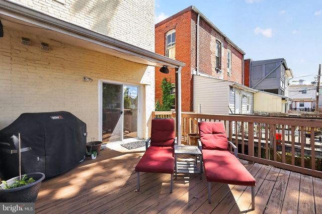 928 INGRAHAM ST NW, Washington, DC 20011