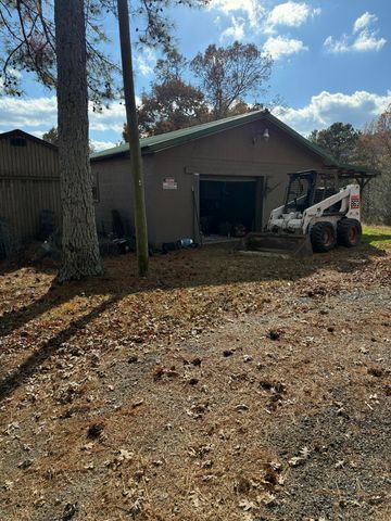 2558 S Dick Creek Road, Lafayette, GA 30728